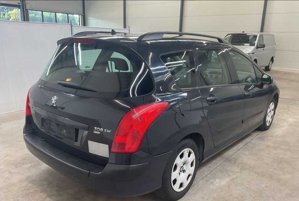 2012 Peugeot 308 SW 1.6 HDI Access EGS6 — 4