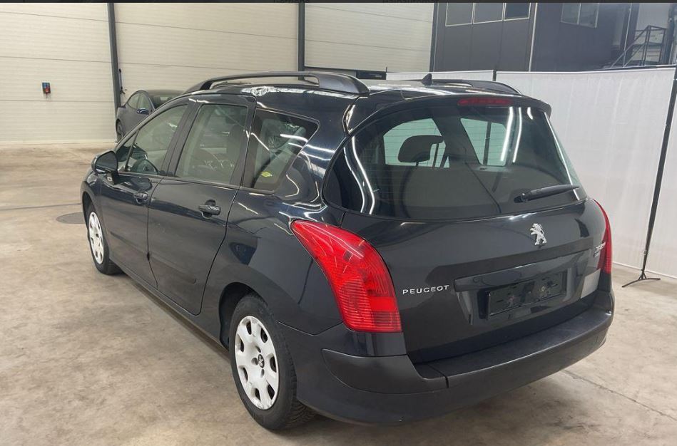2012 Peugeot 308 SW 1.6 HDI Access EGS6 — 3